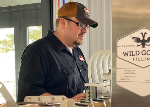 https://lowdistillingco.com/wp-content/uploads/2021/03/David-Pederson.jpg