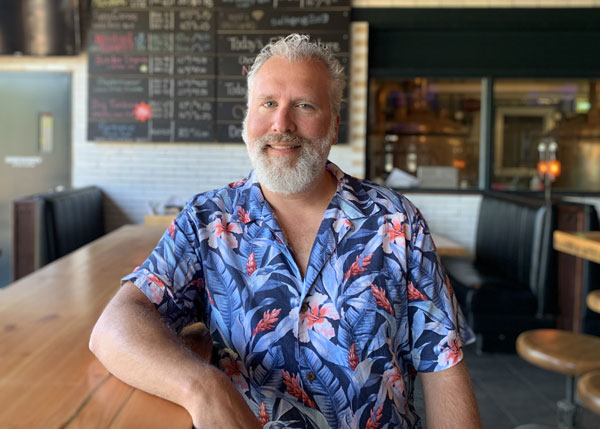 https://lowdistillingco.com/wp-content/uploads/2021/04/taras-SLT-pics-not-cropped.jpg